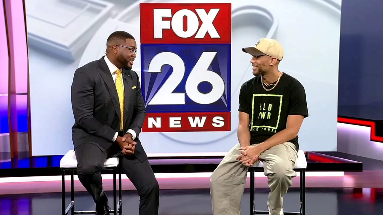 Kendrick Sampson in Houston encouraging going out to vote