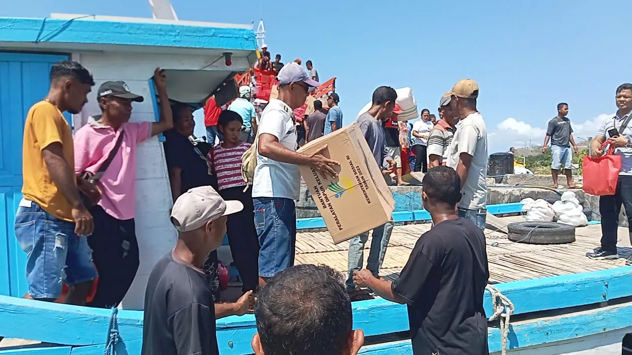 Empat Bandara Tutup Imbas Erupsi Gunung Lewotobi Laki-laki, Bantuan Hanya Lewat Laut dan Darat