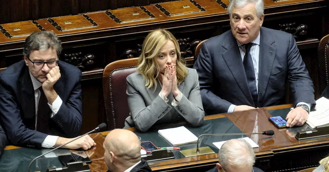 Il Cav.Giorgetti. Lascia attaccare la ragioniera dello stato Perrotta da Tajani (tagliato fuori dalla manovra)