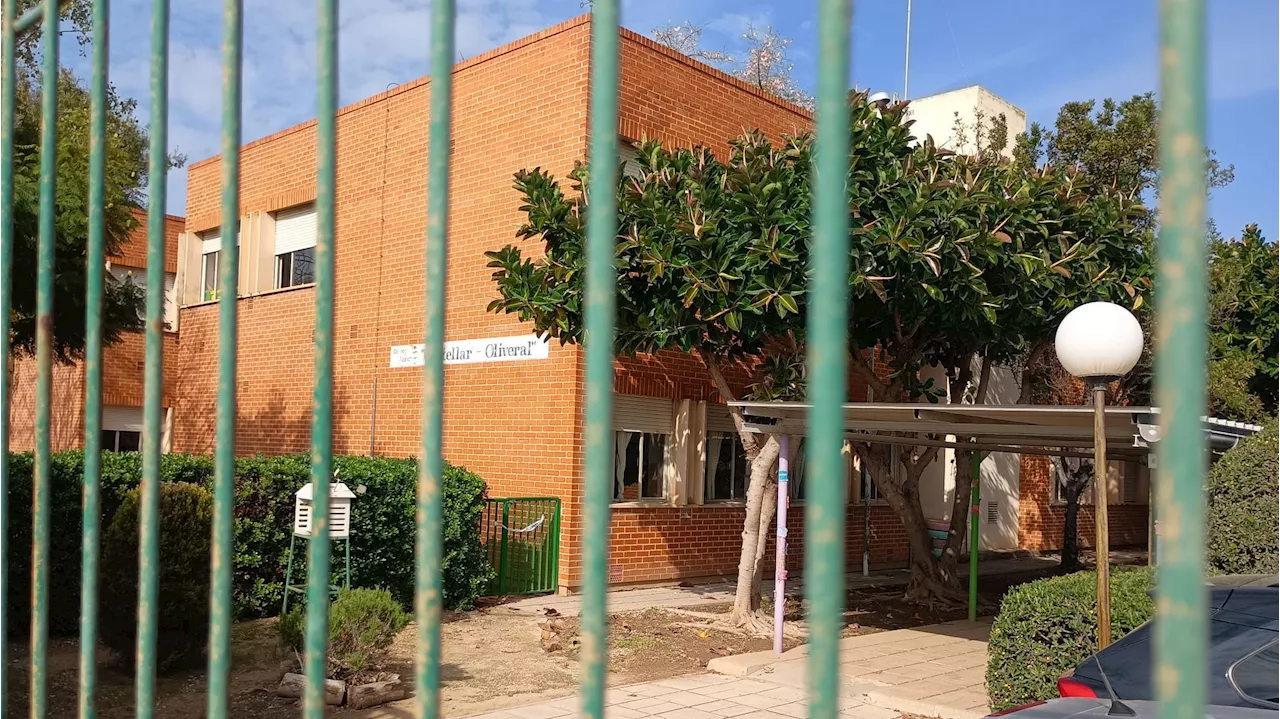 Castellar l'Oliveral, primer colegio que reabre en las pedanías de Valencia tras la DANA