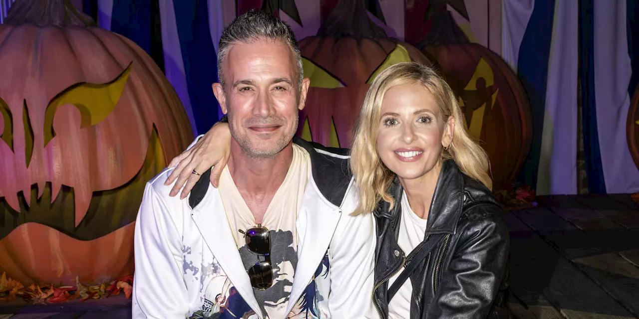 Freddie Prinze Jr. and Sarah Michelle Gellar's Surprising Way to Avoid the Spotlight