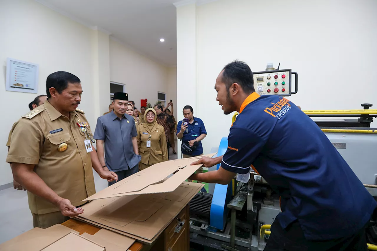 Nana Sudjana Sebut Revitalisasi Rumah Kemasan Jateng Upaya Tingkatkan Layanan UMKM