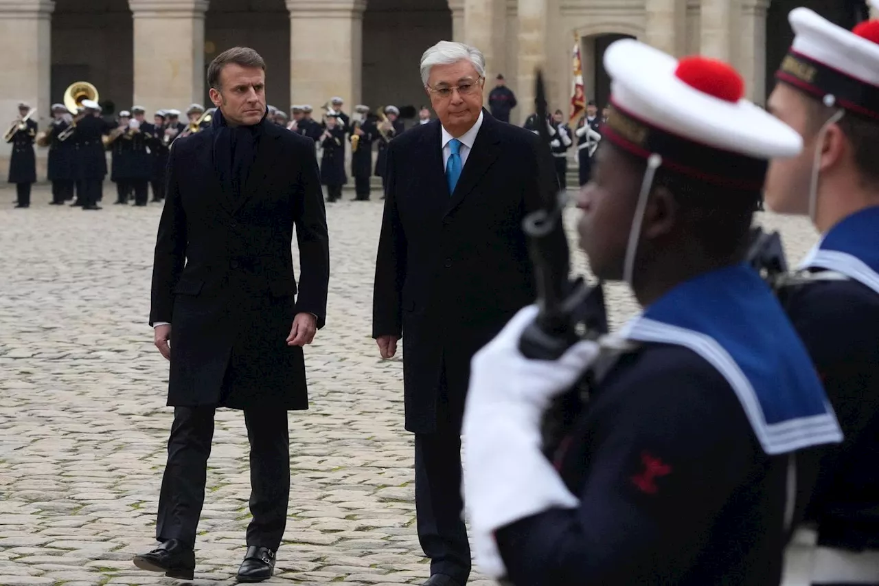 Président kazakh reçu en France : le pays d’Asie centrale à l’honneur dans une exposition au musée Guimet