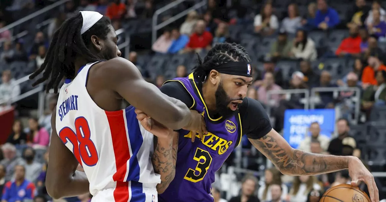 Anthony Davis and LeBron James can't mask Lakers' issues in loss to Pistons