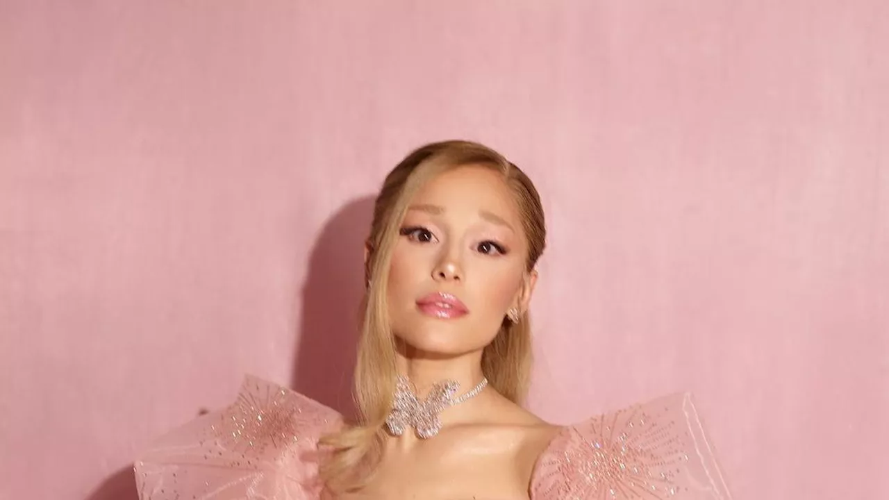 Ariana Grande Dandan bak Glinda Si Penyihir Baik, Pakai Berlian 100 Karat