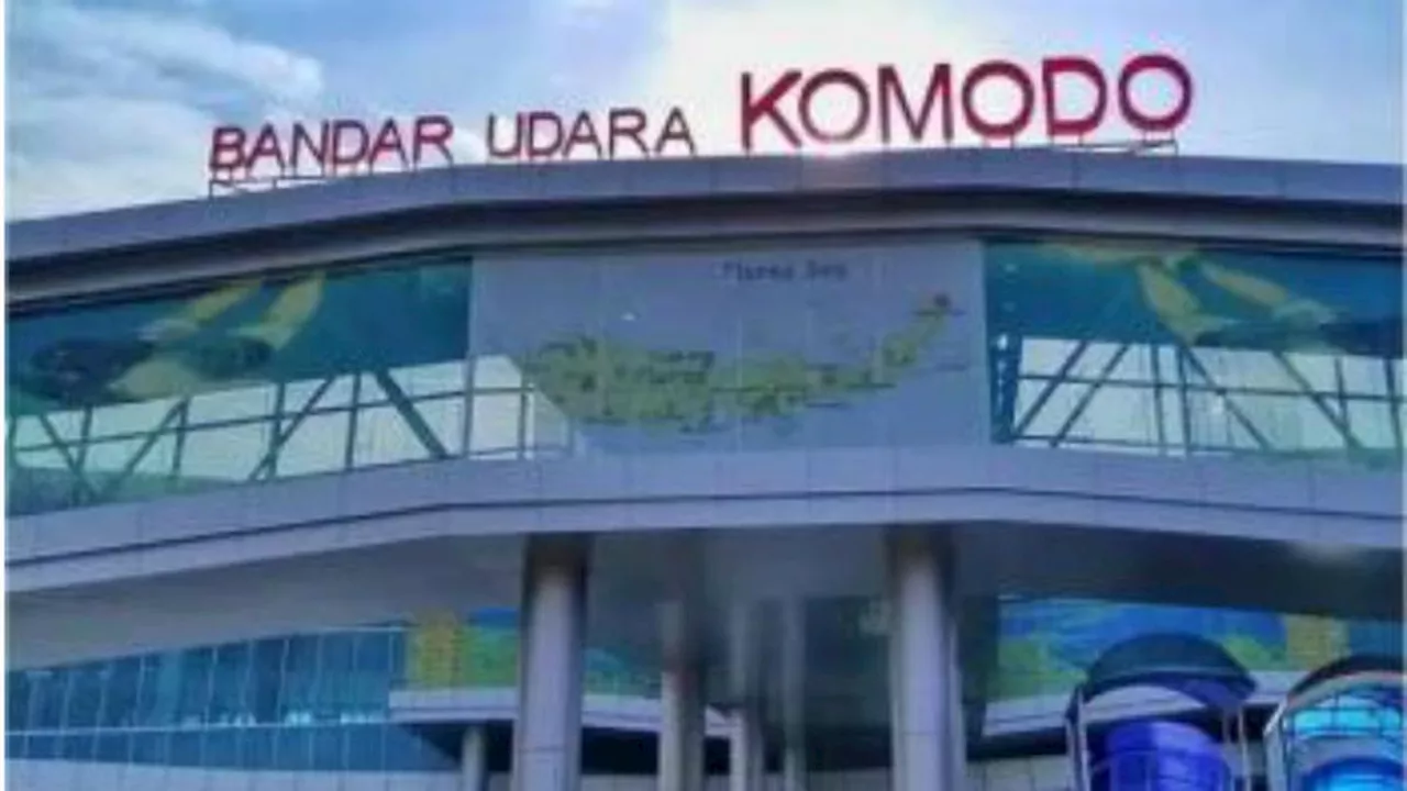 Bandara Komodo di Labuan Bajo Kembali Dibuka Usai Terdampak Sebaran Abu Vulkanik Gunung Lewotobi Laki-Laki