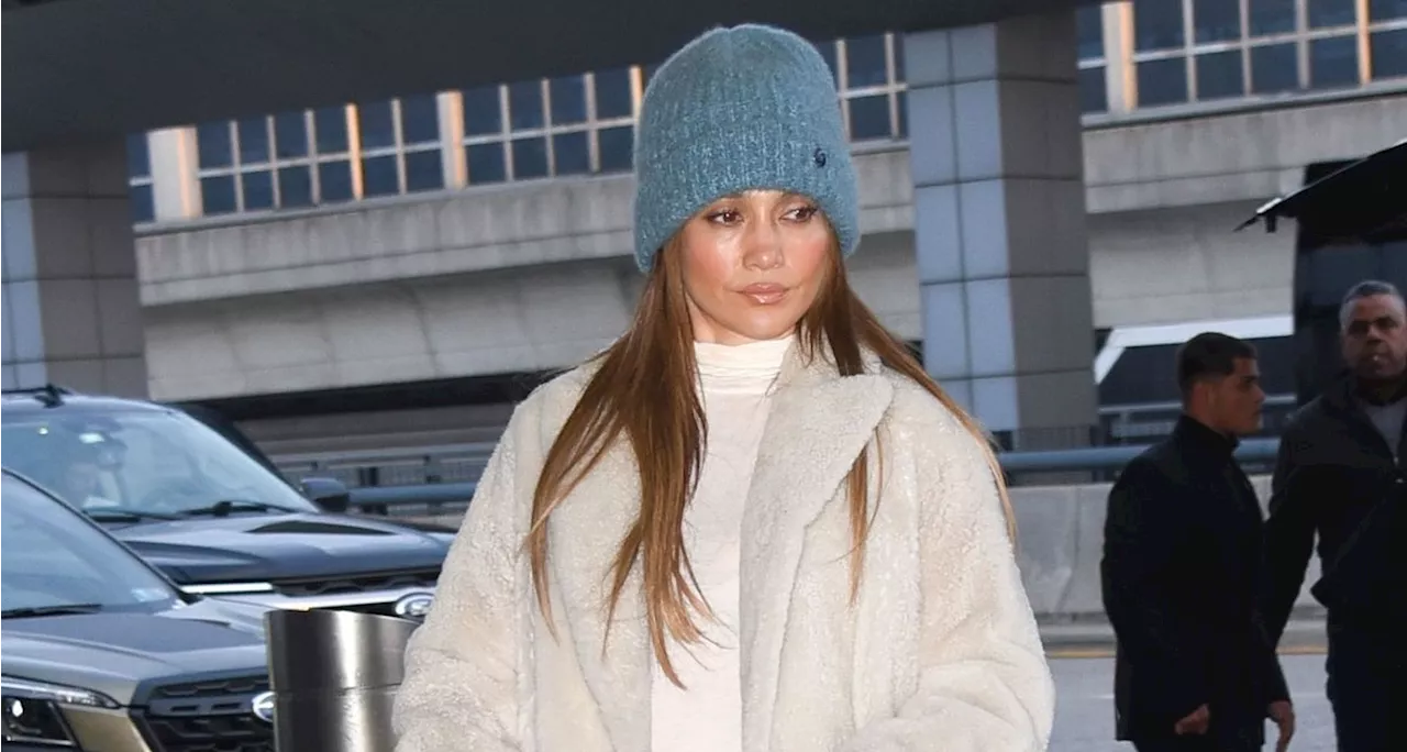 Jennifer Lopez Wears a Democrat Blue Hat and $1,050 Jacquemus Bag Before Election Day