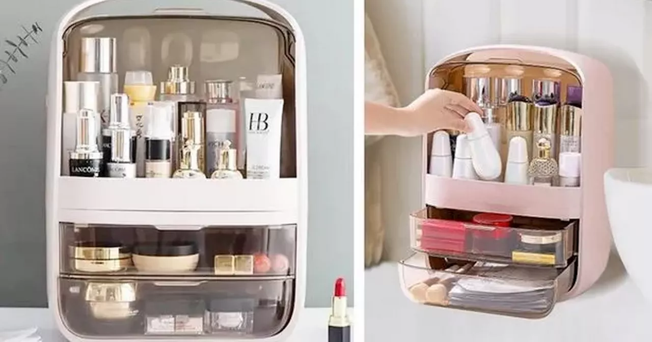 Debenhams reduces £69 makeup organiser to £20 that's a 'perfect Christmas gift'