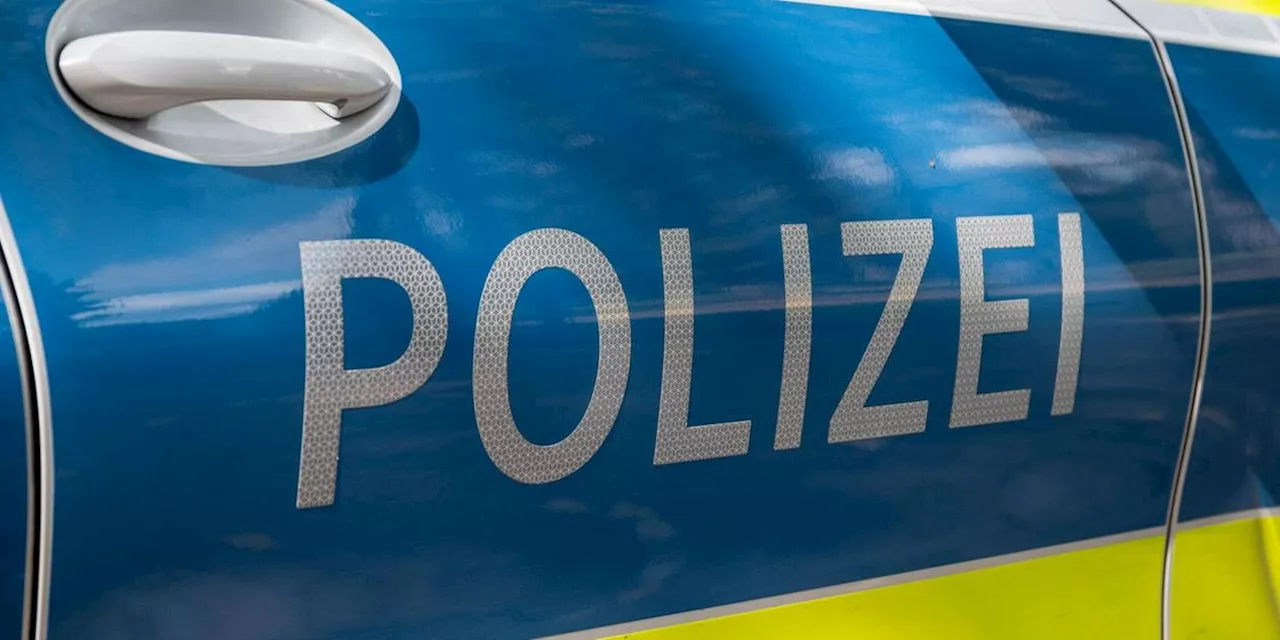 Frau und Polizisten verletzt: Ermittlungen gegen 26-J&auml;hrigen