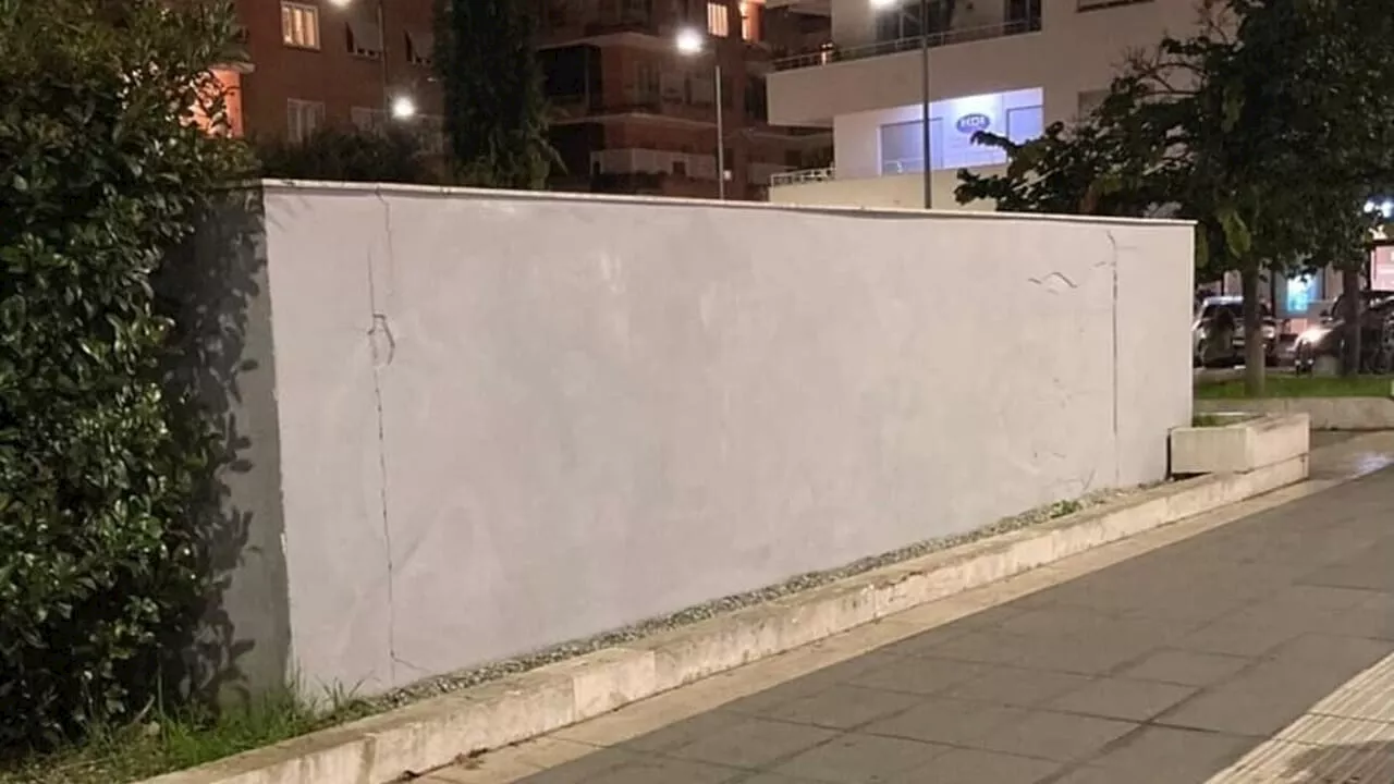 Perché il murale dedicato alle donne a piazza Sant'Emerenziana non c'è più