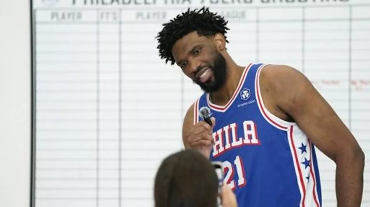 NBA : Joel Embiid suspendu trois matches pour avoir 'bousculé' un journaliste