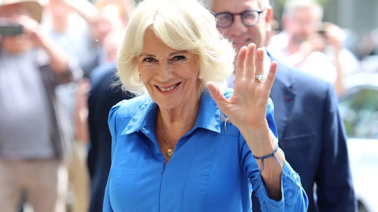 ‘The Queen is currently unwell’: Palace confirms major Camilla news