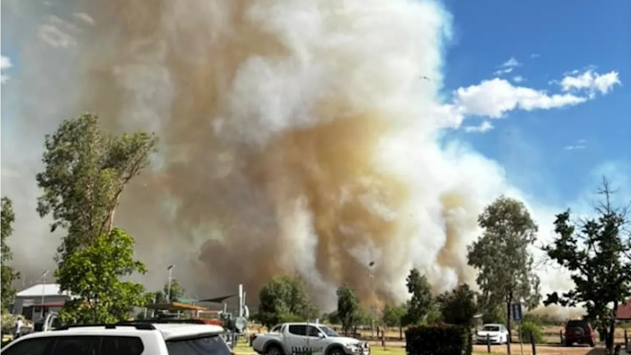 Urgent bushfire warning issued for Queensland