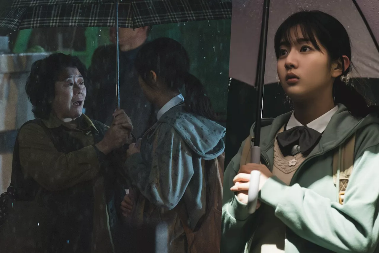 Lee Jung Eun Shows Heartwarming Maternal Love For Shin Eun Soo In New Drama “Light Shop”