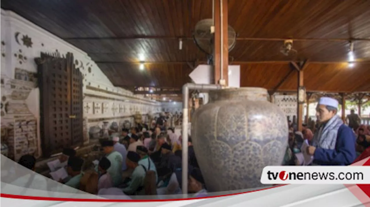 Heboh Pungli di Makam Sunan Gunung Jati Cirebon, Embel-embel Setiap Pengunjung Ziarah Wajib Bayar Sedekah