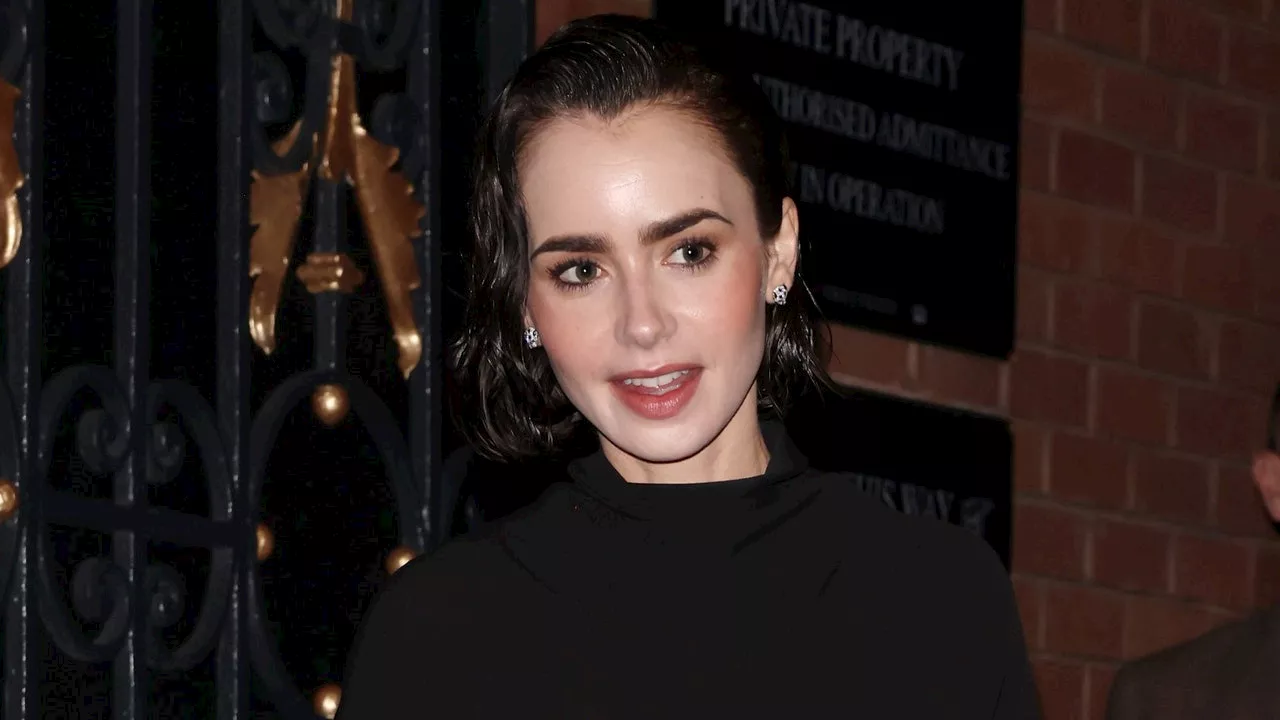 Lily Collins: So verführerisch und elegant stylt sie den perfekten Look für die Weihnachtsfeiertage