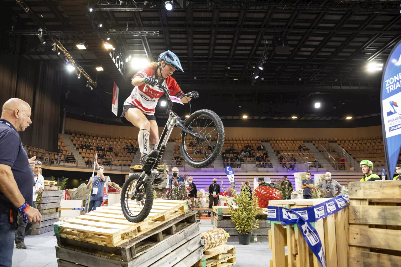 Vendée : la Coupe du Monde de VTT Trial fait son spectacle en indoor !