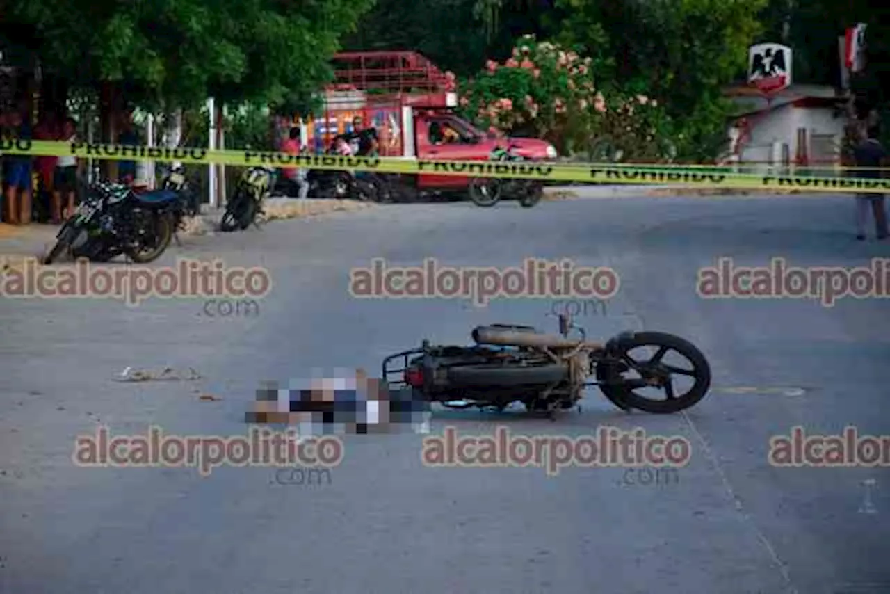 Asesinan a varón en Oluta, cuando circulaba a bordo de su motocicleta