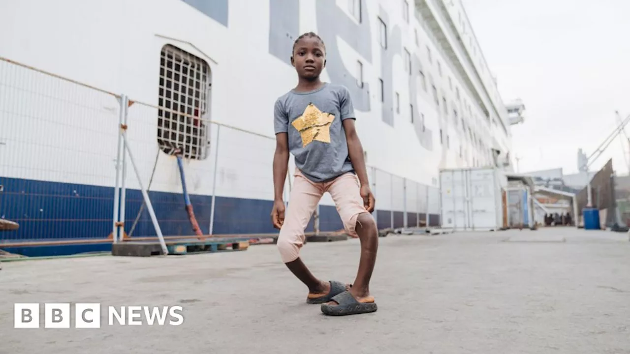 Oxford surgeon performs life changing operation on Mercy Ships