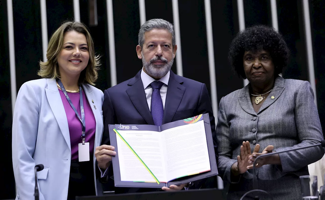 Lira defende participação feminina na abertura de cúpula de parlamentares do G20