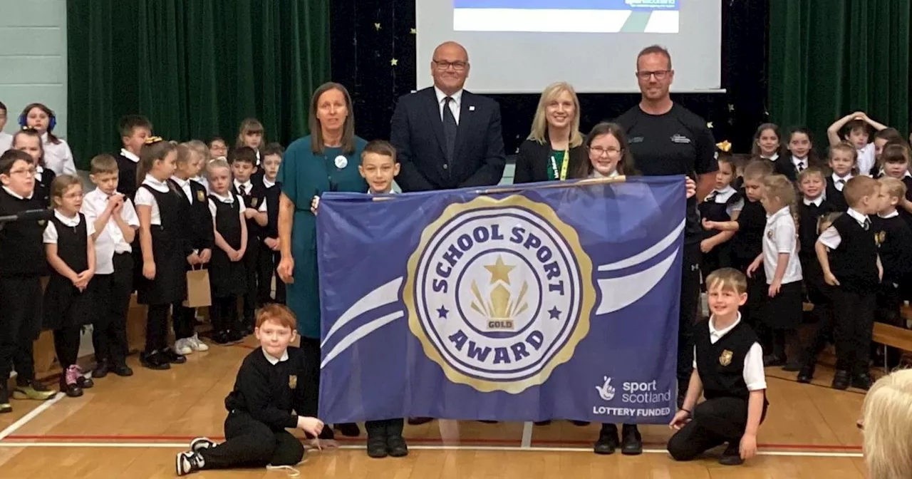 Plains Primary School wins gold award from sportscotland