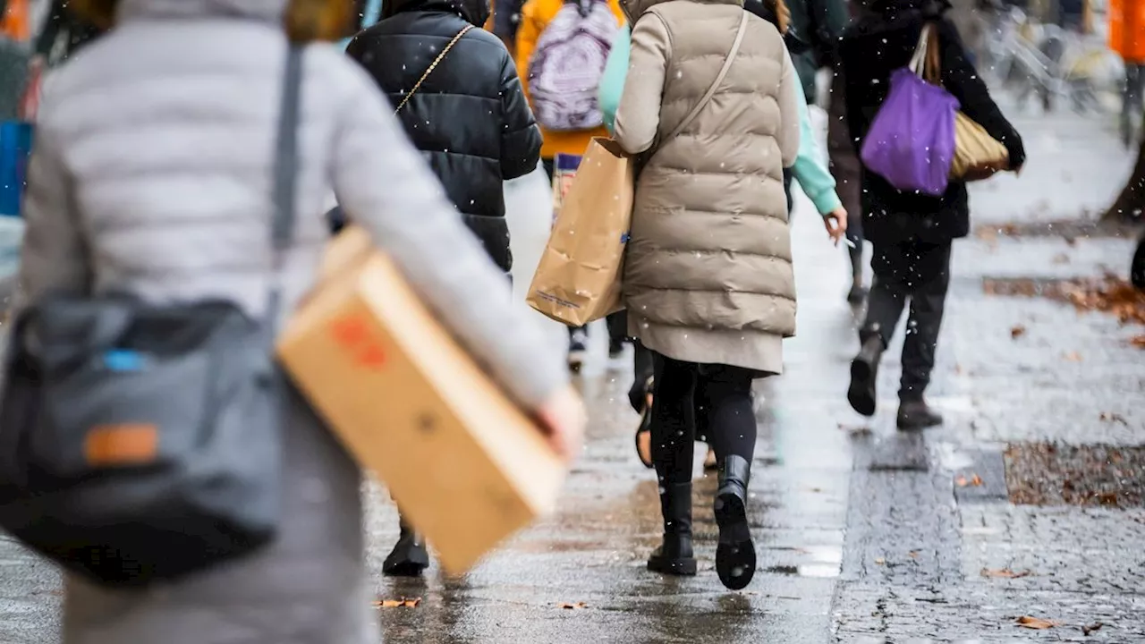 Bevorstehendes Weihnachtsgeschäft: Händler rechnen mit weniger Umsatz als erwartet