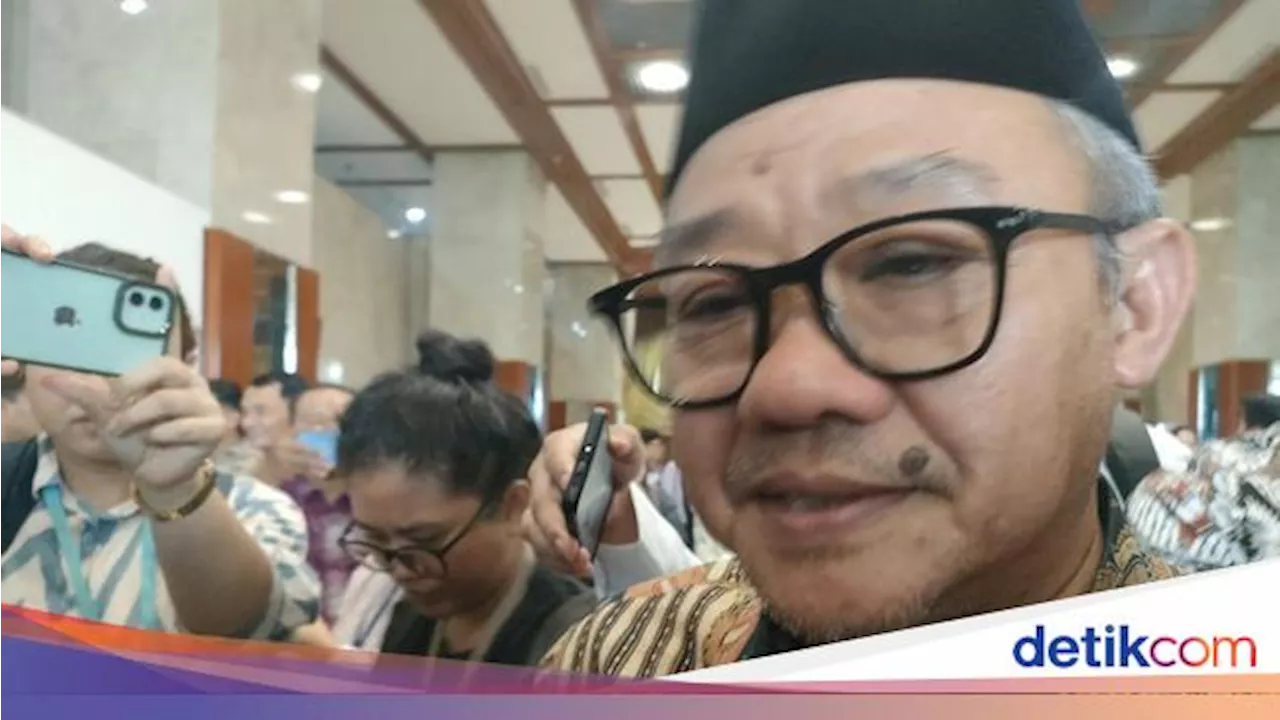 Penempatan Guru Tak Merata, Mendikdasmen Sebut Harus Sinkronkan UU