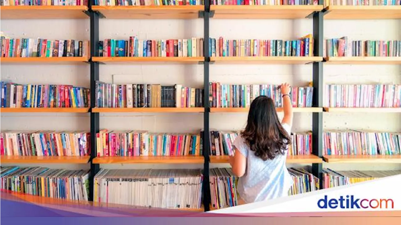 Punya Barang Rongsok Ini? Jangan Dibuang, Bisa Jadi Rak Buku