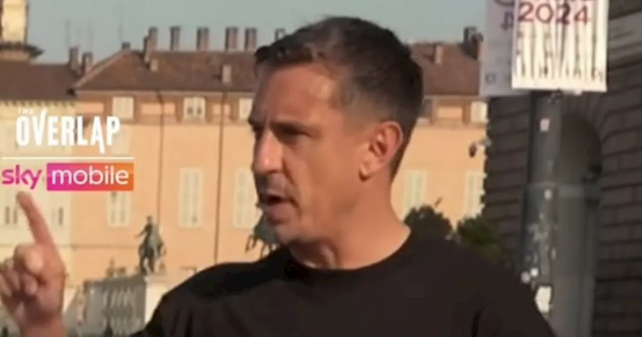 Gary Neville makes 'controversial' Liverpool statement that leaves Jamie Carragher fuming