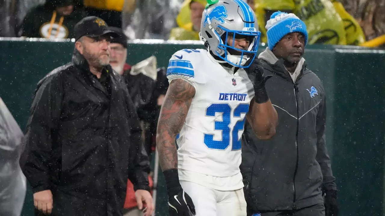 Lions' Brian Branch apologizes for flipping off Green Bay crowd