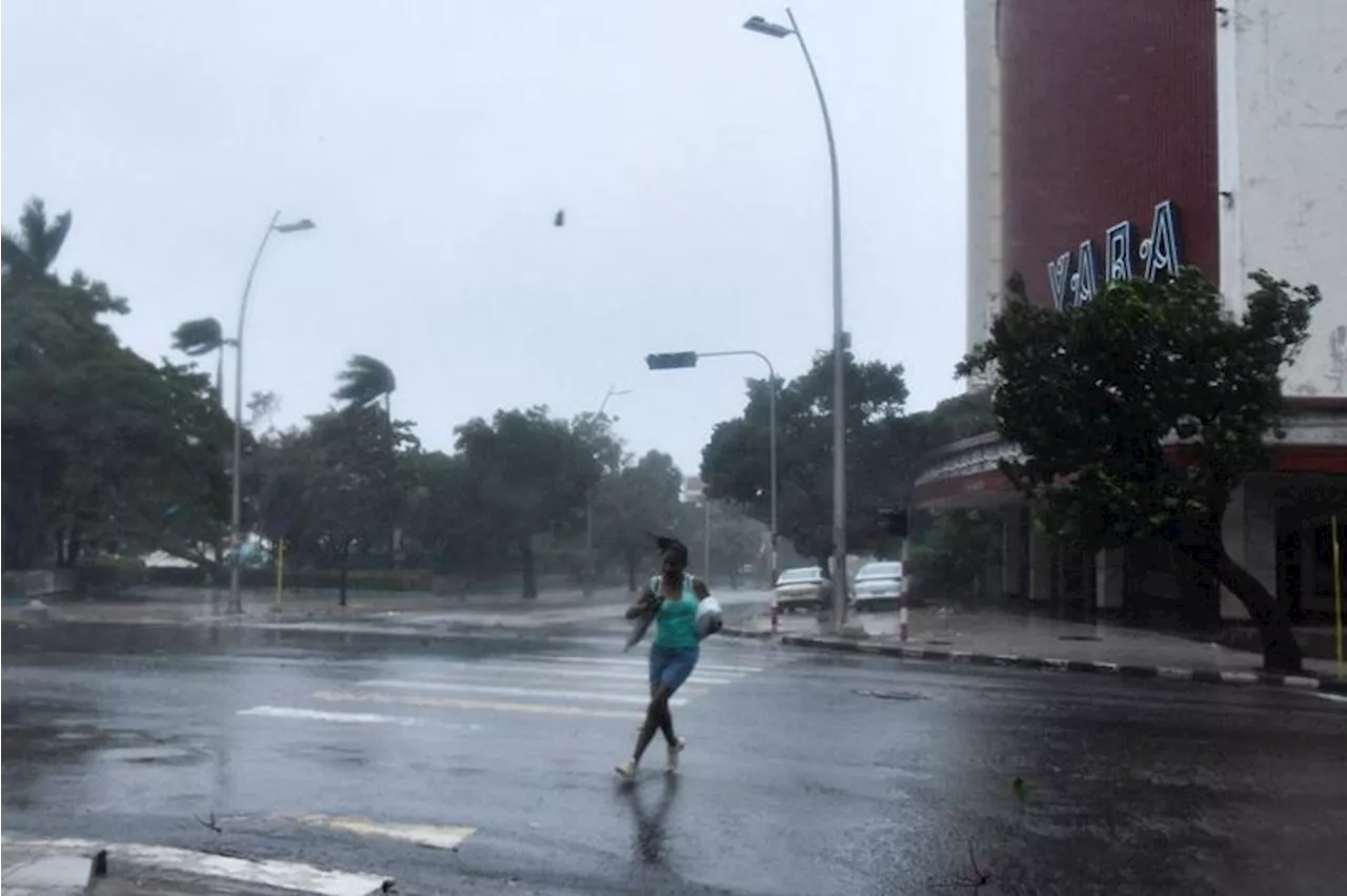 Cuba's electrical grid collapses as Hurricane Rafael lashes island