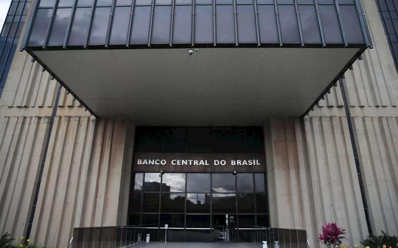 Copom decide nesta quarta-feira em quanto eleva juros básicos