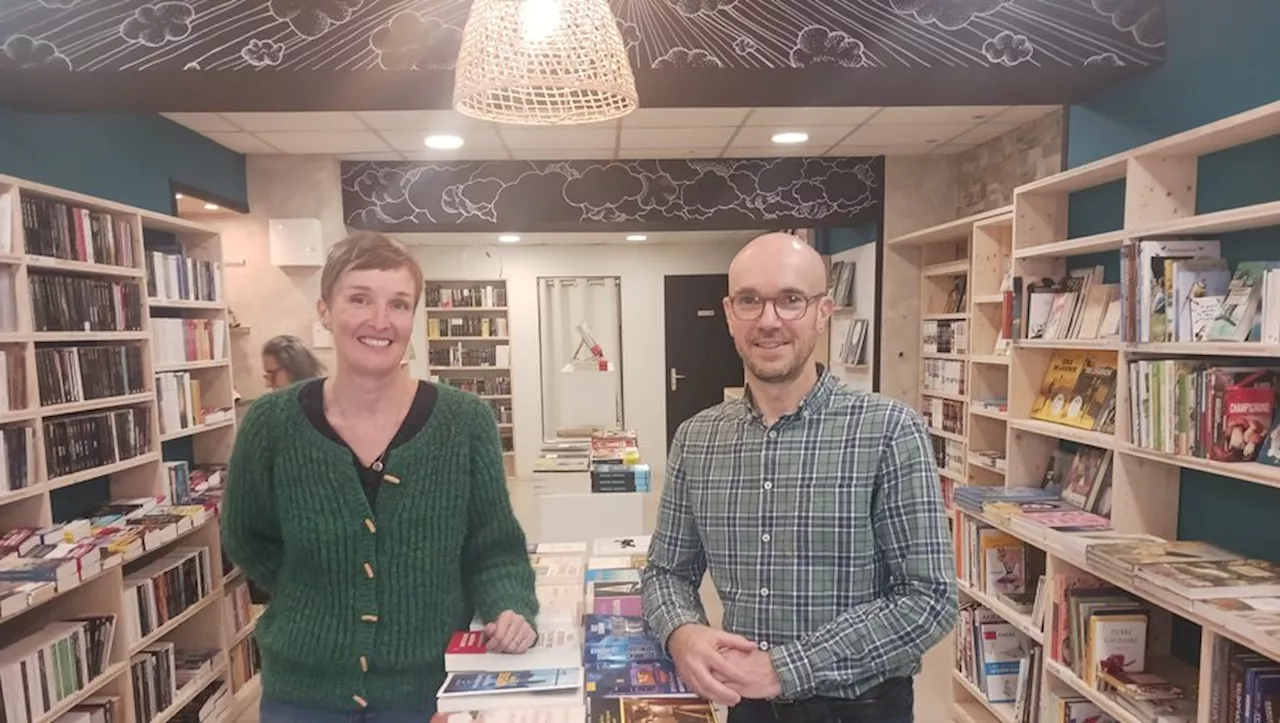 Une librairie réouvre à Nérac, les lecteurs sautent Au Plafond