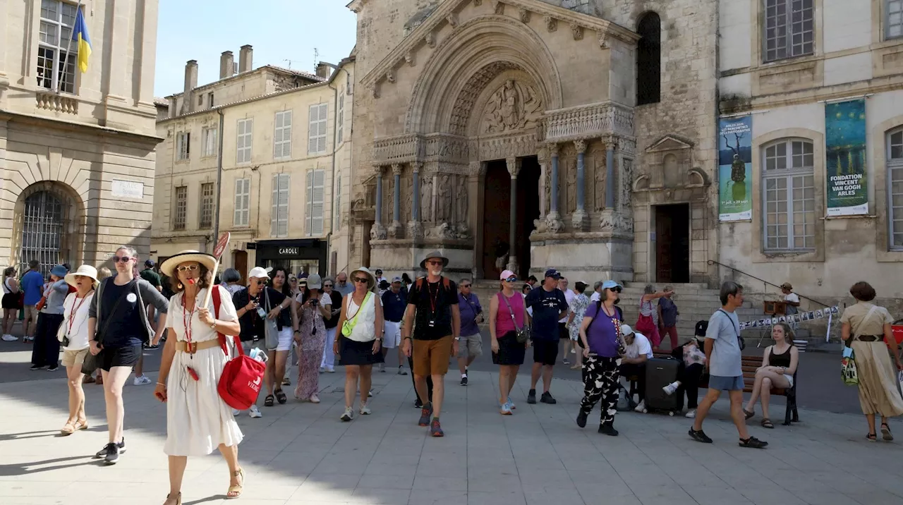 'Cette année a été exceptionnelle' : à Arles, les touristes affluent en masse et contentent les restaurateurs