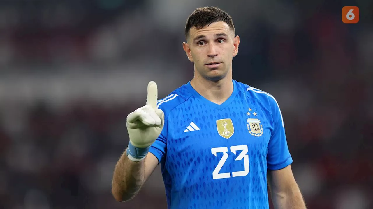 Bebas Sanksi Disiplin, Emiliano Martinez Kembali Masuk Timnas Argentina