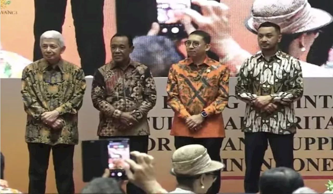 Fadli Zon Luncurkan Buku Pesona Wayang Indonesia