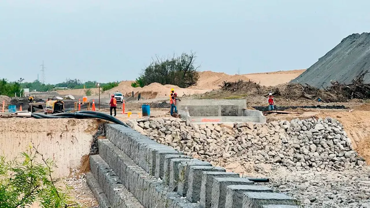 Intensifican búsqueda de los restos del noveno minero en 'El Pinabete', Coahuila