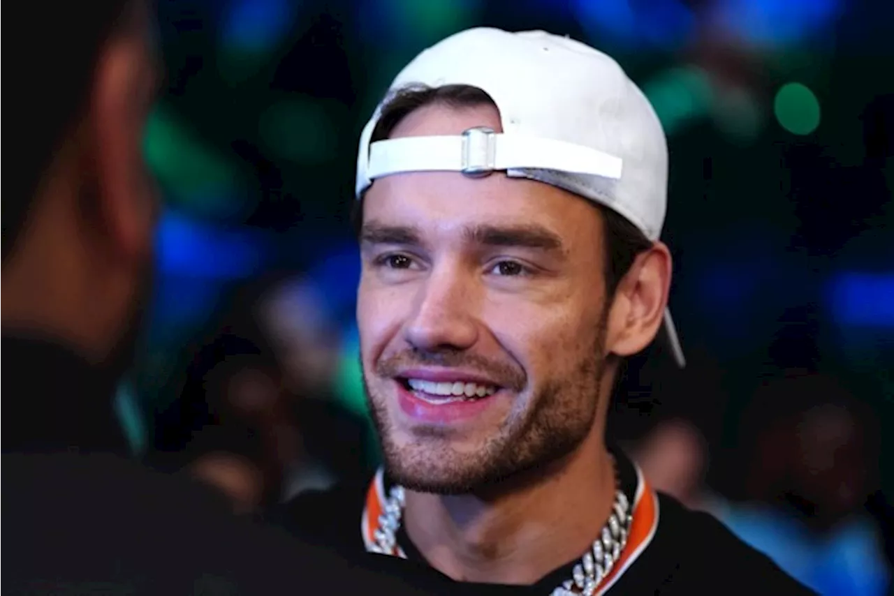 Agenten vallen huizen binnen van hotelmedewerkers en ‘vriend’ van Liam Payne, in onderzoek van overlijden