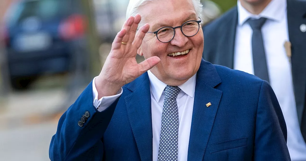 Bundespräsident Frank-Walter Steinmeier ist neuer Schützenkönig in Enger