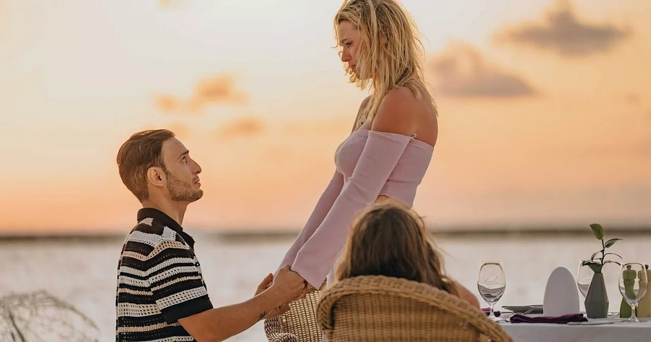 GZSZ-Star Timur Ülker macht Freundin Antrag am Strand