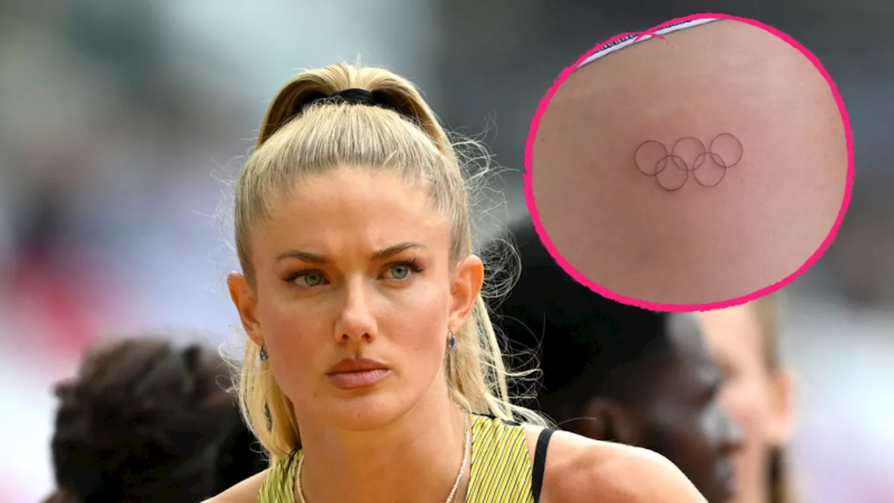 Alica Schmidt lässt sich ein ganz besonderes Tattoo stechen