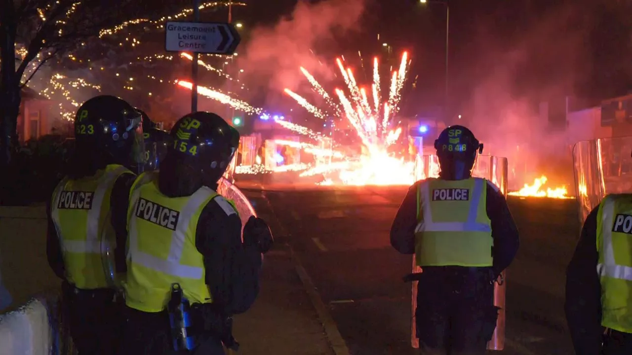 Bonfire Night disorder across Edinburgh - youths hurl fireworks at police and start fires