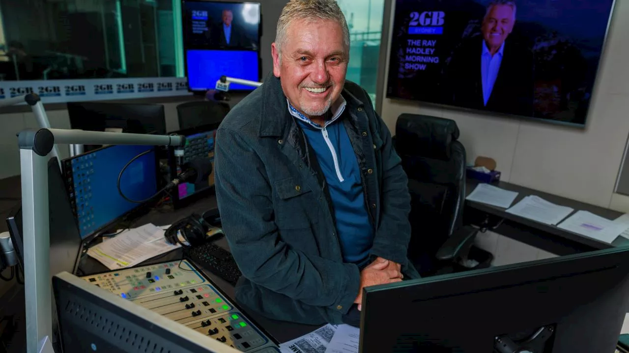 Veteran radio host Ray Hadley announces retirement