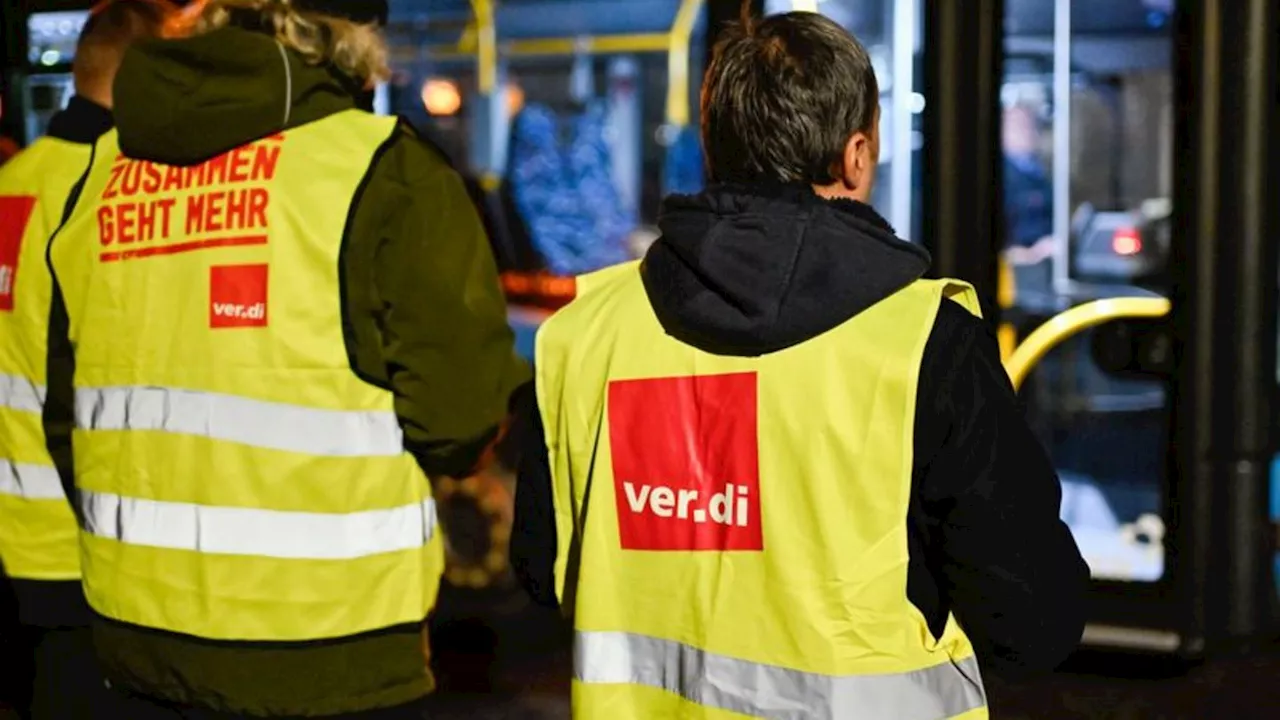 Tarifkonflikt: Warnstreiks sorgen für Fahrtausfälle bei Bussen und Bahnen