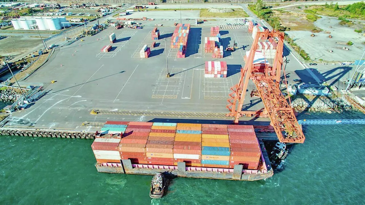 Pickets up at Nanaimo port, Duke Point; dispute could hurt forestry operations