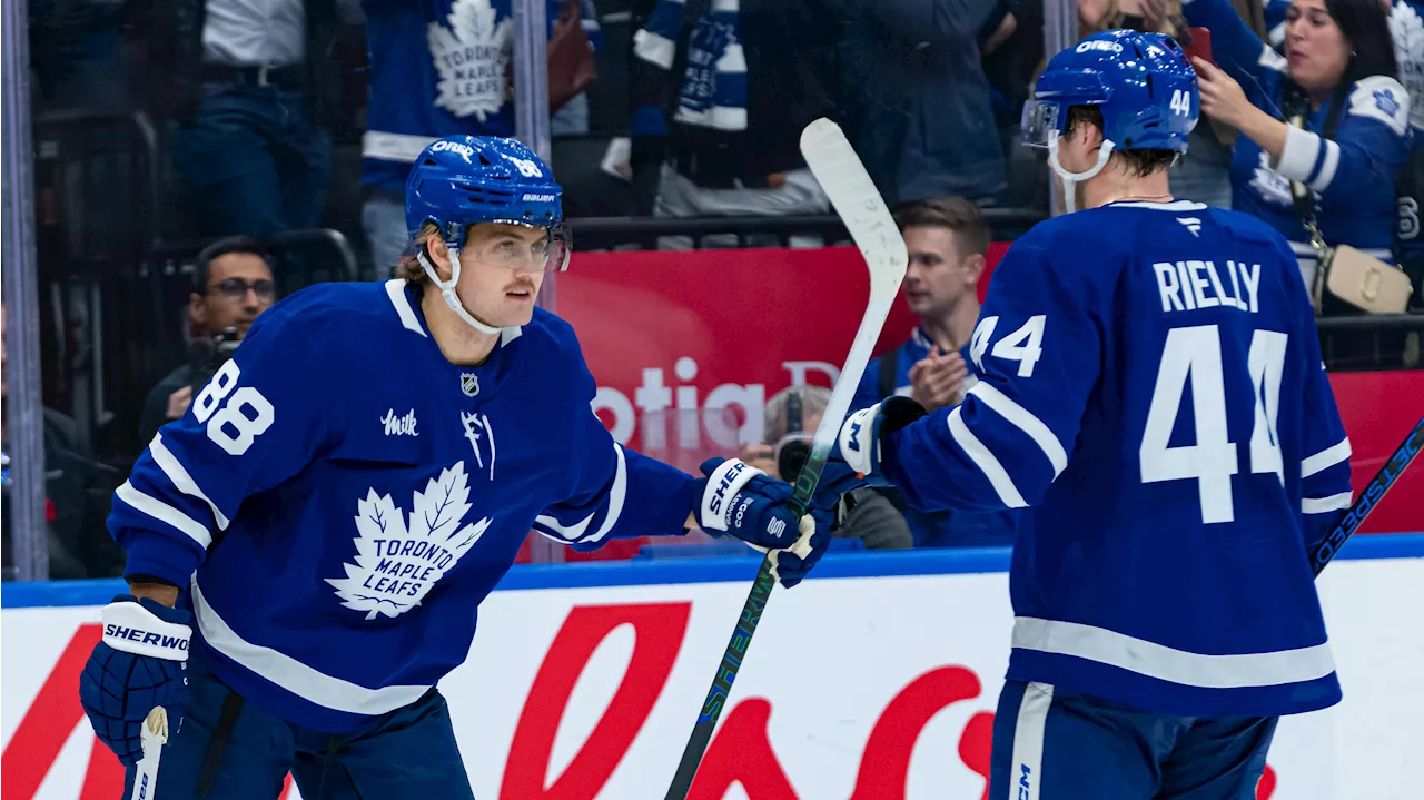 Maple Leafs score three power-play goals in shutout victory of Bruins