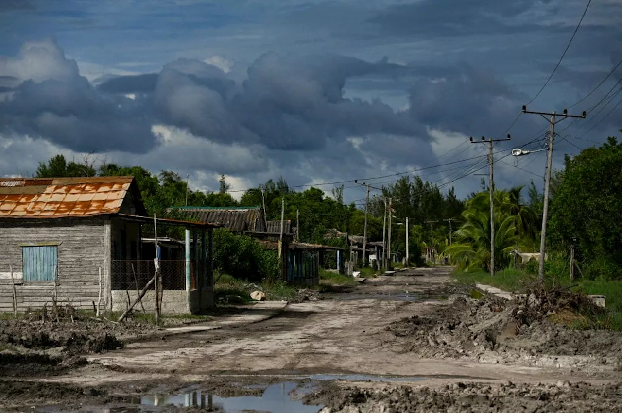 Cuba inició evacuación de miles de personas tras la llegada del huracán ‘Rafael’