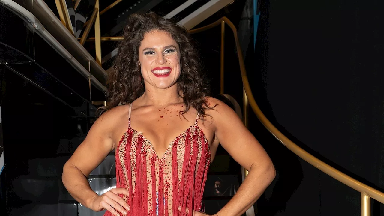 Ilona Maher talks encouraging girls to embrace their 'powerful' self on 'Dancing with the Stars'