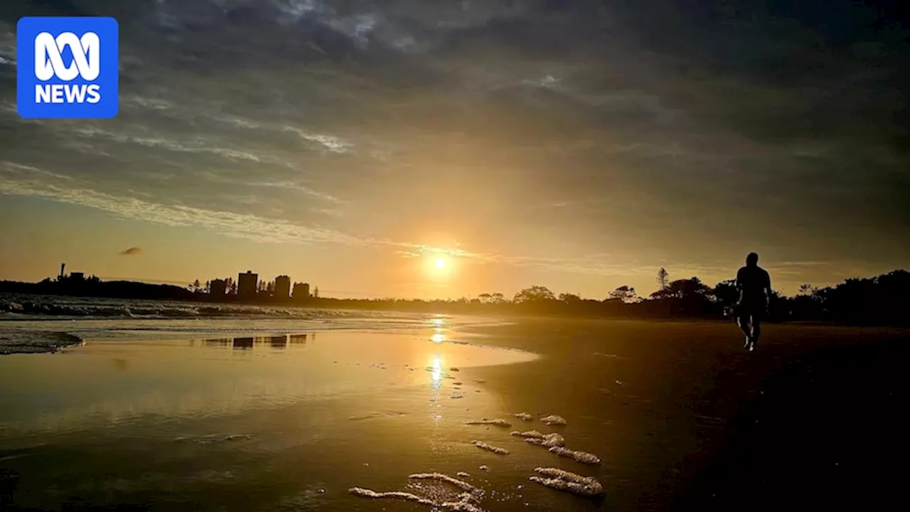 Australia baking through hottest spring weather in years as BOM predicts summer scorcher