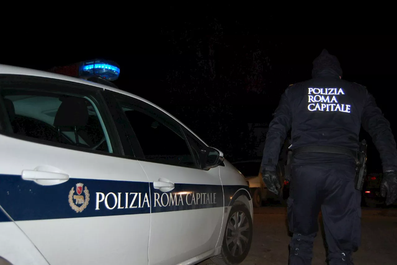 Auto travolge tre vigili urbani a Roma, uno perde una gamba: alla guida carabiniere ubriaco